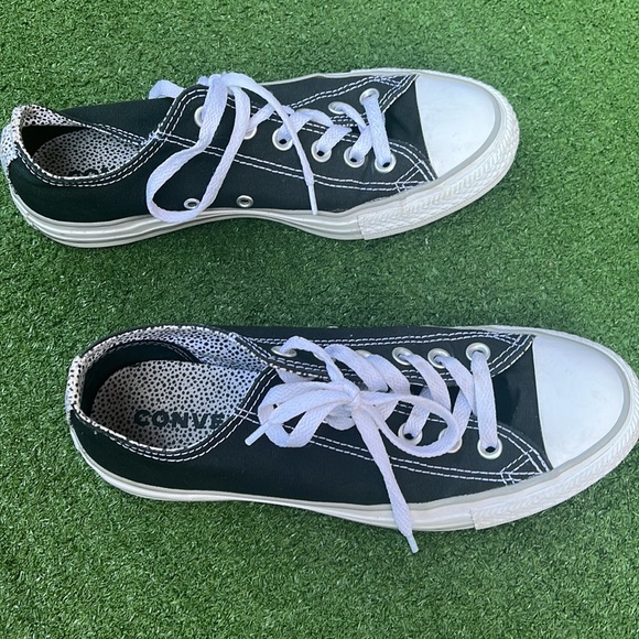 GUC Black Converse - Picture 4 of 9